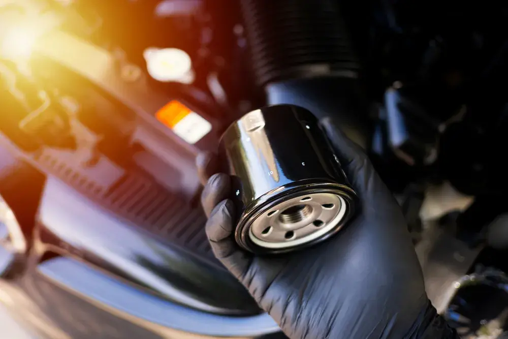 Mospart | Fuel Filter Replacement: A Necessary Maintenance Task