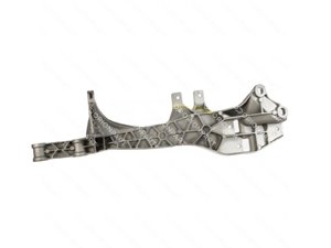 BUMPER BRACKET RIGHT